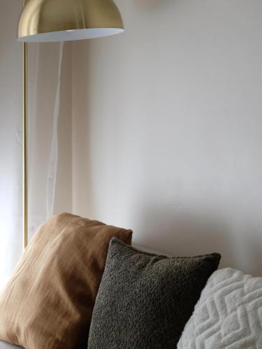 Heart of Antibes 3 BBedroom Queen beds AC Parking