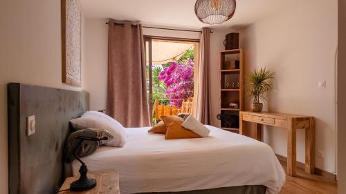 Chambre Canopée - maison exotique