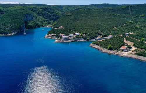 an aerial view of a large body of water at Holiday Home Zastrazisce With Sea View 04 in Selca kod Bogomolja