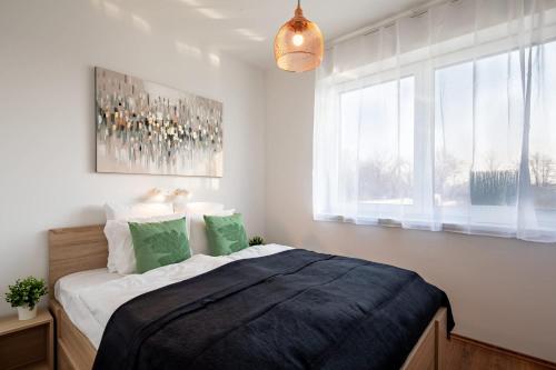 Sunny - Balcony - Very Modern - Next to River