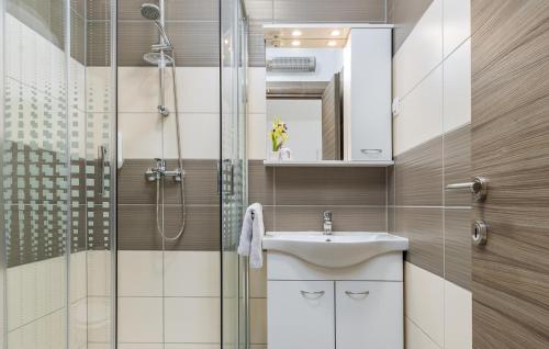 Awesome Apartment In Pula With Wifi
