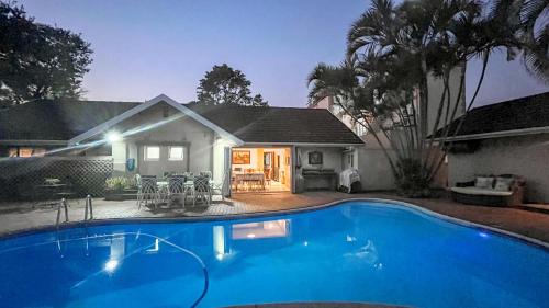 Piscina en o cerca de Umhlanga Self Catering Guest House