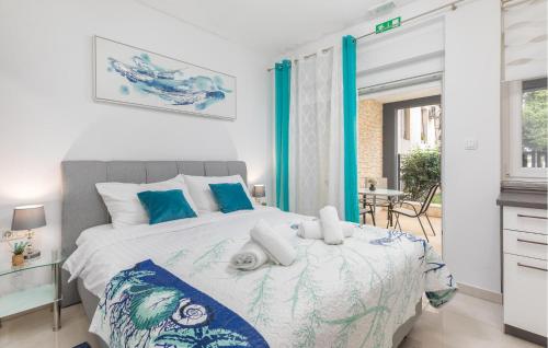 Cozy Apartment In Pula With Wifi