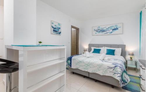 Cozy Apartment In Pula With Wifi