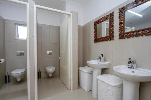 Un baño de Umhlanga Self Catering Guest House