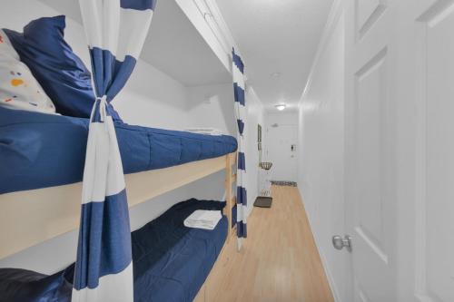 Beach Haven 1BR Steps to Ocean w Pool & Grill photo 19
