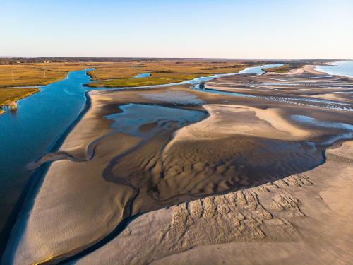 Gambar di galeri bagi Shipwatch #215 di Pulau Saint Simons