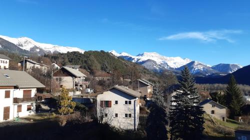 Appartement duplex spacieux avec vue sur montagnes