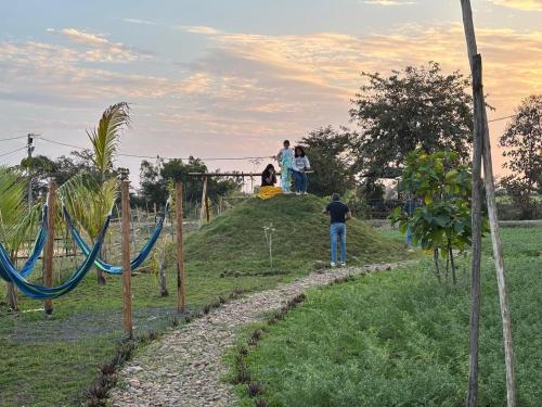 Taman di luar Kosha Farm Stay