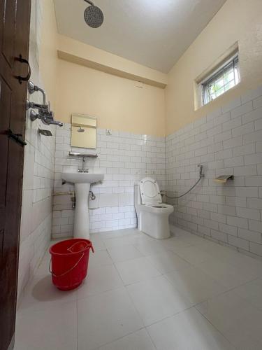 Ein Badezimmer in der Unterkunft Hotel Shera Pokhara