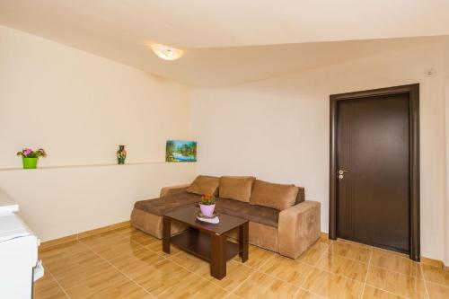 Χώρος καθιστικού στο Paradise Bay Apartments
