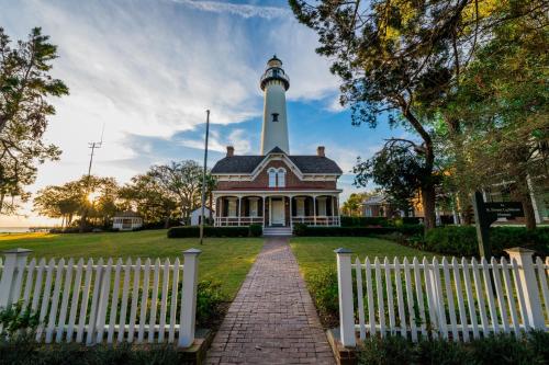 Gambar di galeri bagi Shipwatch #309 di Pulau Saint Simons