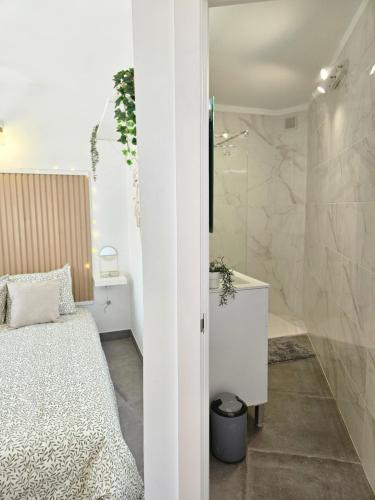 Modern Apt - Roof Terrace - Close to beach