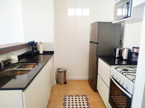 Η κουζίνα ή μικρή κουζίνα στο Moderno y acogedor en La Plata