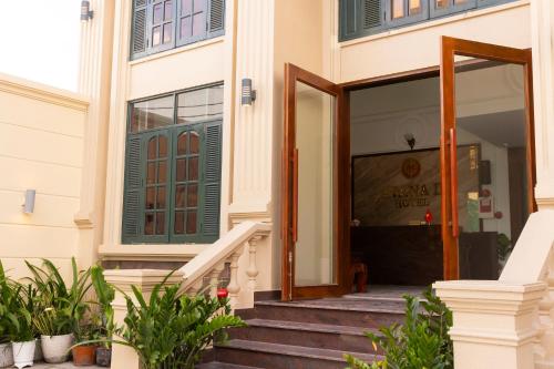 Η πρόσοψη ή η είσοδος του Atana Saigon Boutique Hotel II