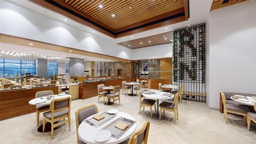 Restaurace v ubytování Radisson Hotel Nathdwara