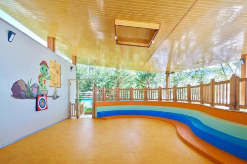 Voyage Sorgun Hotelにあるキッズクラブ