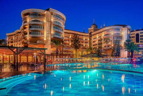 Πισίνα στο ή κοντά στο Arycanda Kirman Premium - Ultra All Inclusive