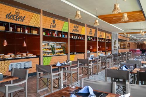 Ο χώρος του lounge ή του μπαρ στο Arycanda Kirman Premium - Ultra All Inclusive