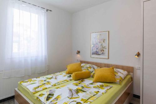 Apartment in Crikvenica 5515