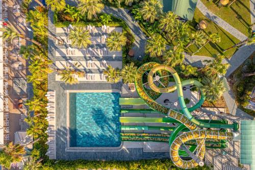an overhead view of a pool with a water park at Leodikya Kirman Premium - Ultra All Inclusive in Okurcalar
