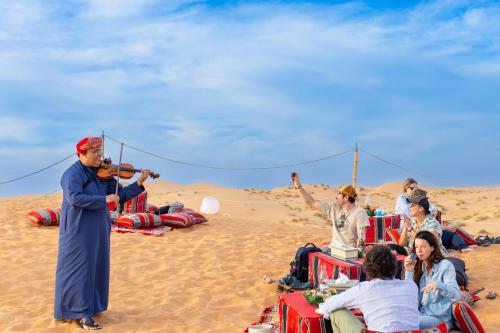 Tetamu yang menginap di Thousand Nights Camp