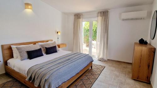 Casa Contente 3-bedroom villa with pool