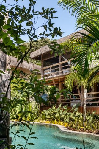 Filha Da Lua Ecolodgeの敷地内または近くにあるプール