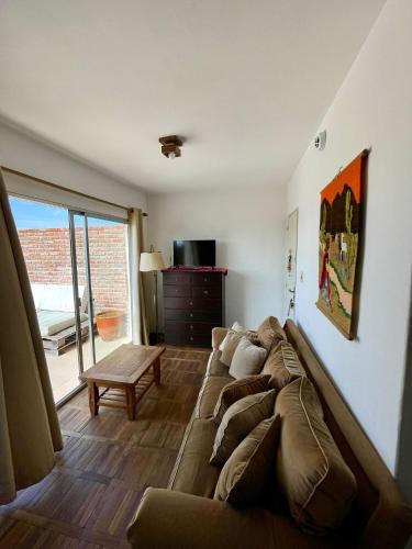 Televisyen dan/atau pusat hiburan di Penthouse Duplex en Pocitos