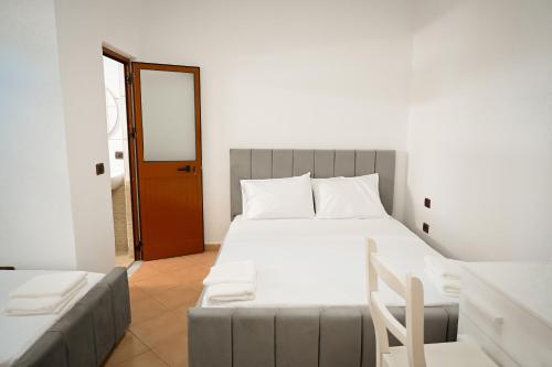 Gallery image of Hotel Restaurant Gjakova in Shëngjin