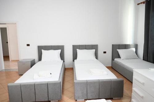 Gallery image of Hotel Restaurant Gjakova in Shëngjin