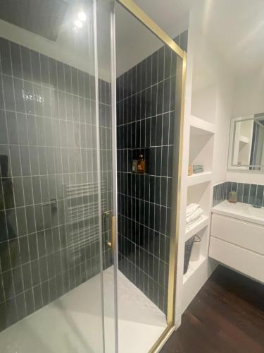 Appartement rénové Bourse