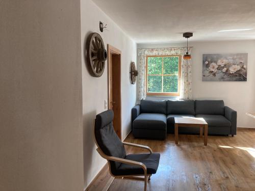 Χώρος καθιστικού στο Ferienwohnung Steinacherhof