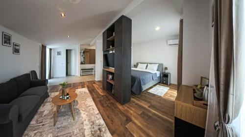 Posezení v ubytování Pera Apartments