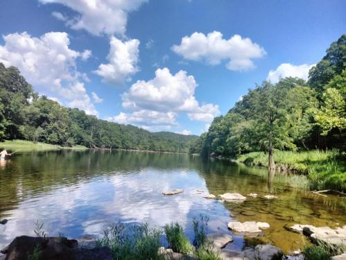 Un paisaje natural cerca de la casa vacacional