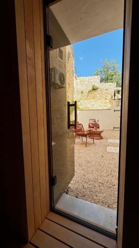 Fotografie z fotogalerie ubytování Casa Tinjan v destinaci Tinjan