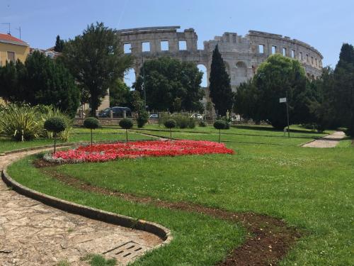 ArenaCentar Apartments Pula