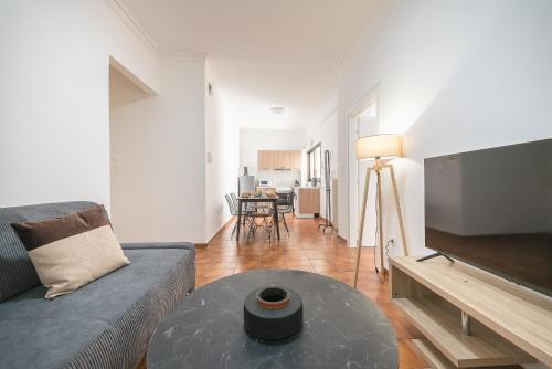 Veni Acropolis Museum 2Bd Apt