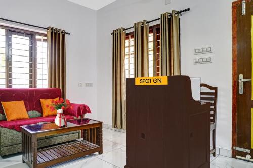 Gallery image of SPOT ON Shalom Palace Residency in Neriyamangalam
