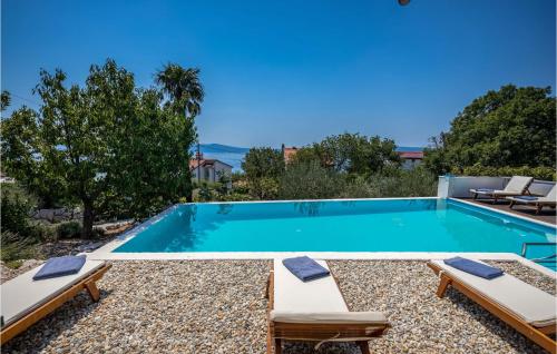 Stunning Home In Crikvenica