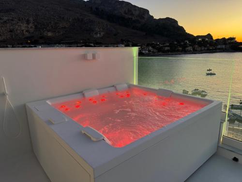 Attico sul Mare - Suite & Spa photo 16