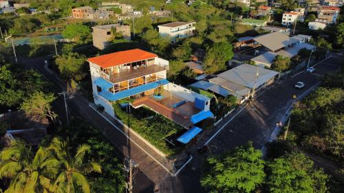 Bazén v ubytování Galápagos Casa Playa Mann nebo v jeho okolí