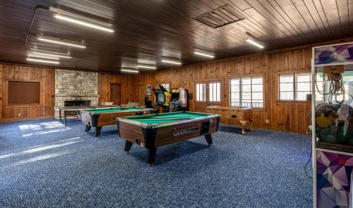 Τραπέζι μπιλιάρδου στο New Listing! Mountain cabin