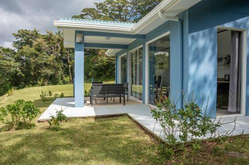 Taman di luar Casa grano de oro