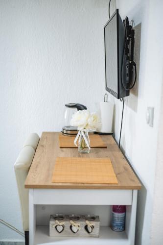 ドプラー・ヴォダにあるStudio Apartments with balconyのギャラリーの写真