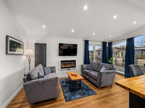 Gallery image of Paddock Lodges Junior 2 Bed Chalet in Perth