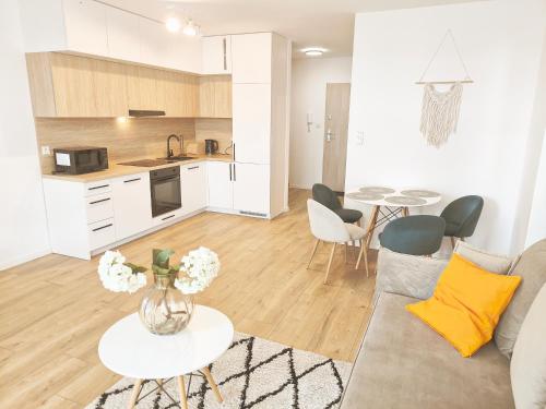 Central Apartments Lighthouse & Parking