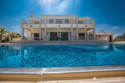 Villa Protaras Deluxe, Fabulous And Luxurious 7Bdr Villa, Close To Fig Tree