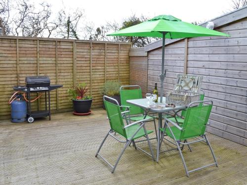 Un patio o zona al aire libre en Tresidder Barn