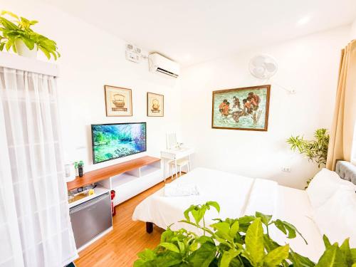TV a/nebo společenská místnost v ubytování Sky Garden Homestay
